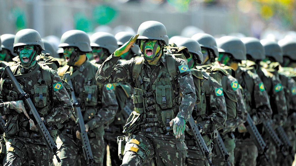 Exército inscreve para 1.100 vagas em três concursos